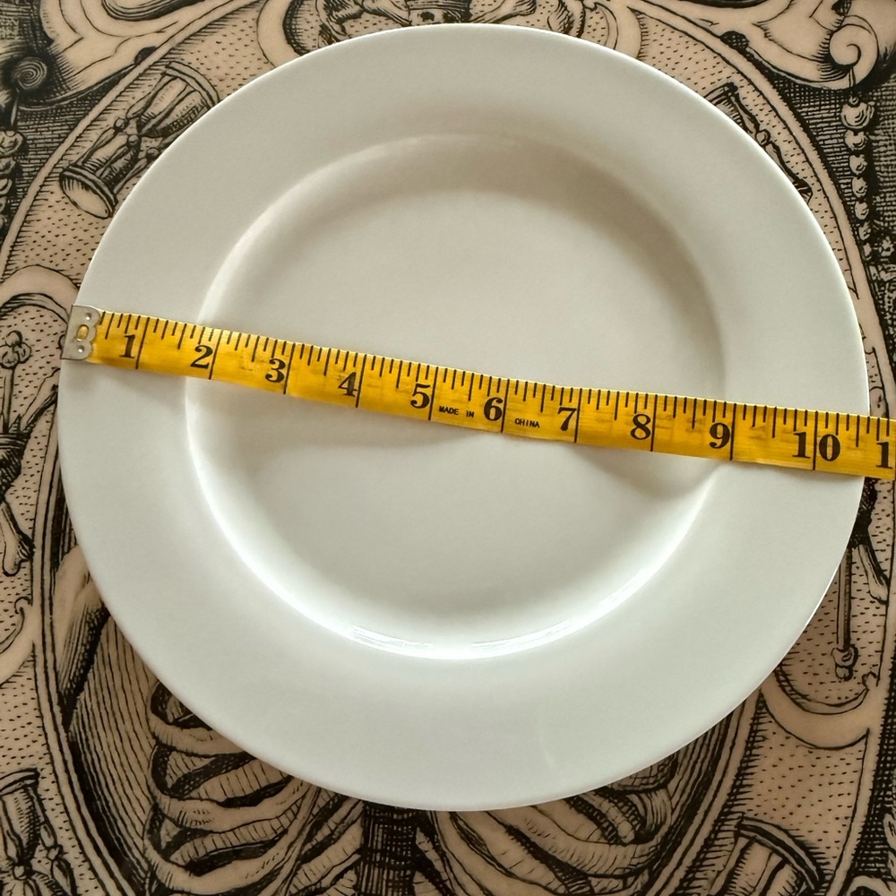 Crate & Barrel White Porcelain Dinner Plates x2 - Picture 5 of 7